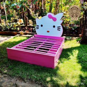 Tempat Tidur Minimalis anak Karakter Hello Kitty