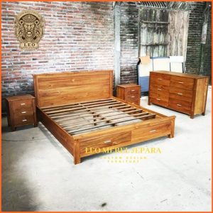 tempat tidur minimalis kayu jati