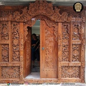 Pintu Gebyok Ukir Style Bali