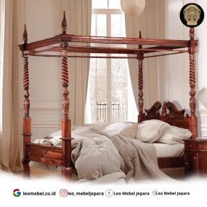 Tempat Tidur Tiang Kayu