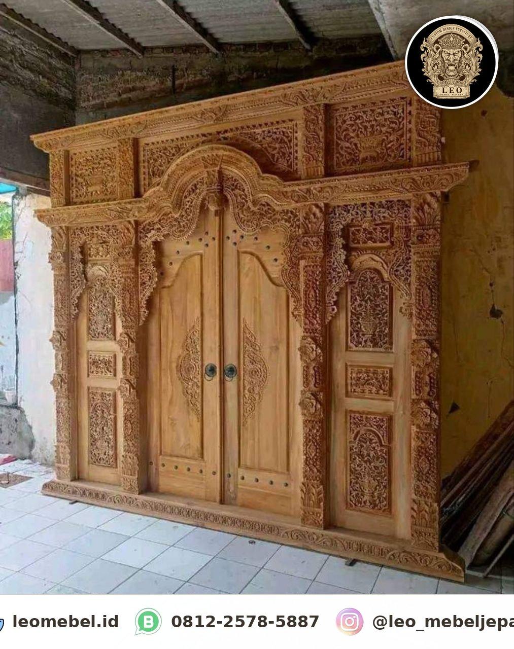 Gebyok Ukir Jati Lengkap (Rangka + 2 Daun Pintu)