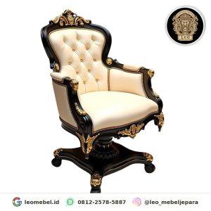 Kursi Singgasana Ukir Klasik Hitam Gold