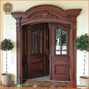 Kusen Pintu Jati