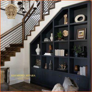 Lemari Bawah Tangga Kayu Modern