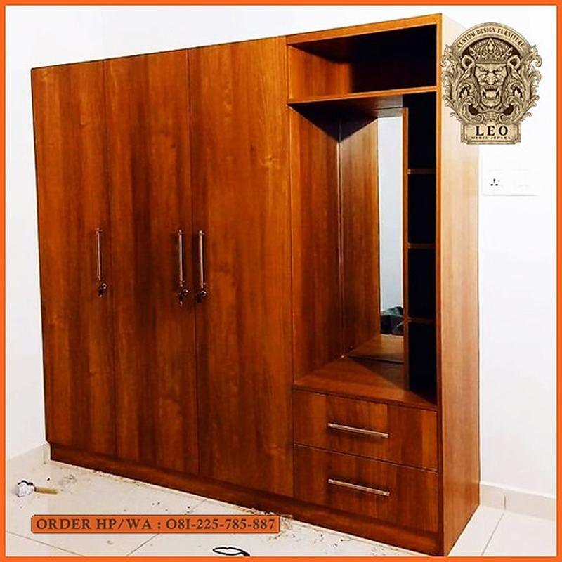 Lemari Pakaian Minimalis 4 Pintu Leo Mebel Jepara — Leo Mebel Jepara Lemari Pakaian Minimalis 4 Pintu Leo dari Leo Mebel Jepara