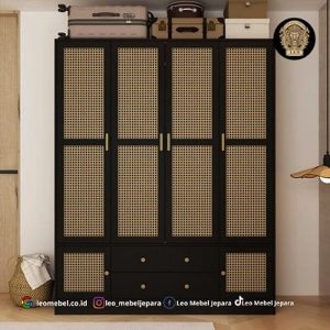 Lemari Pakaian Minimalis Rotan 4 Pintu