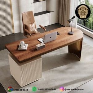 Meja Belajar Minimalis