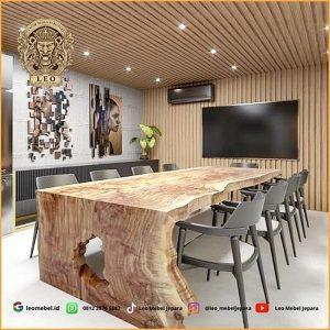 Meja Makan Kayu Trembesi Solid Berkualitas