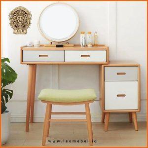 Meja Rias Kayu Minimalis