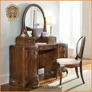 Meja Rias Kayu Minimalis Elegan