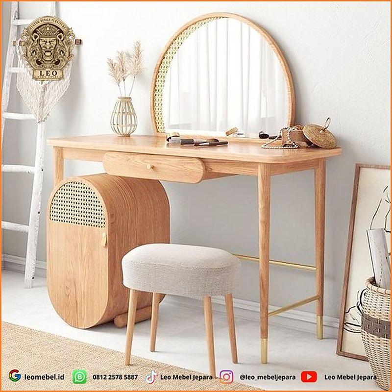 Meja Rias Minimalis Untuk Anak Cewek