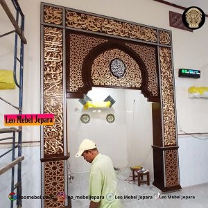 Mihrab Masjid Ukir Kayu Jati Pilihan