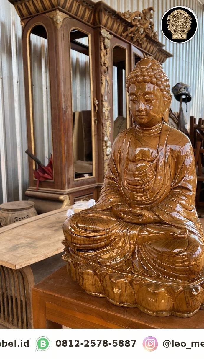 Patung Buddha Ukir Kayu Meditasi (Teratai Berundak)