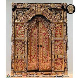 Pintu Rumah Gebyok Bali