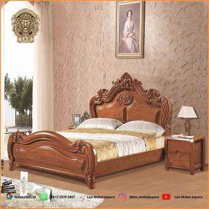 Tempat Tidur Kayu Jati Ukir Mewah Terbaru