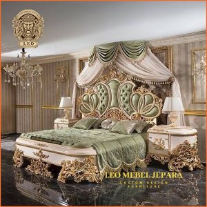 Tempat Tidur Kayu Mewah