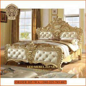 Tempat Tidur Kayu Ukiran