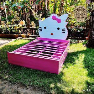 Tempat Tidur Minimalis anak Karakter Hello Kitty