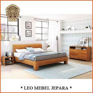 Tempat Tidur Minimalis Kayu Jati Natural Doff dengan Rak Laci