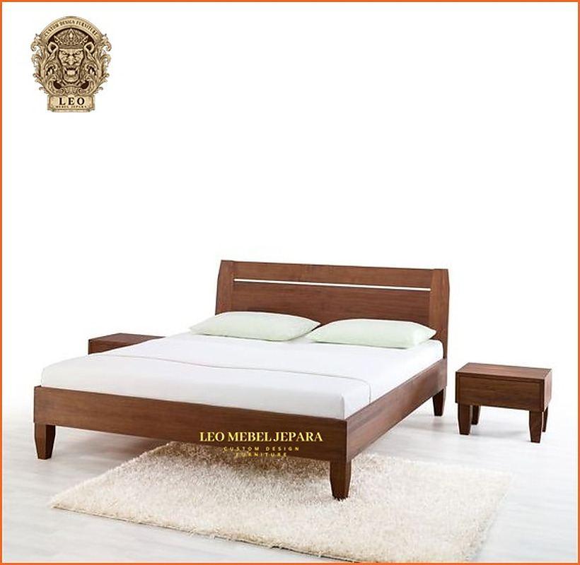 Tempat Tidur Minimalis Kayu Jati Modern Tanpa Laci