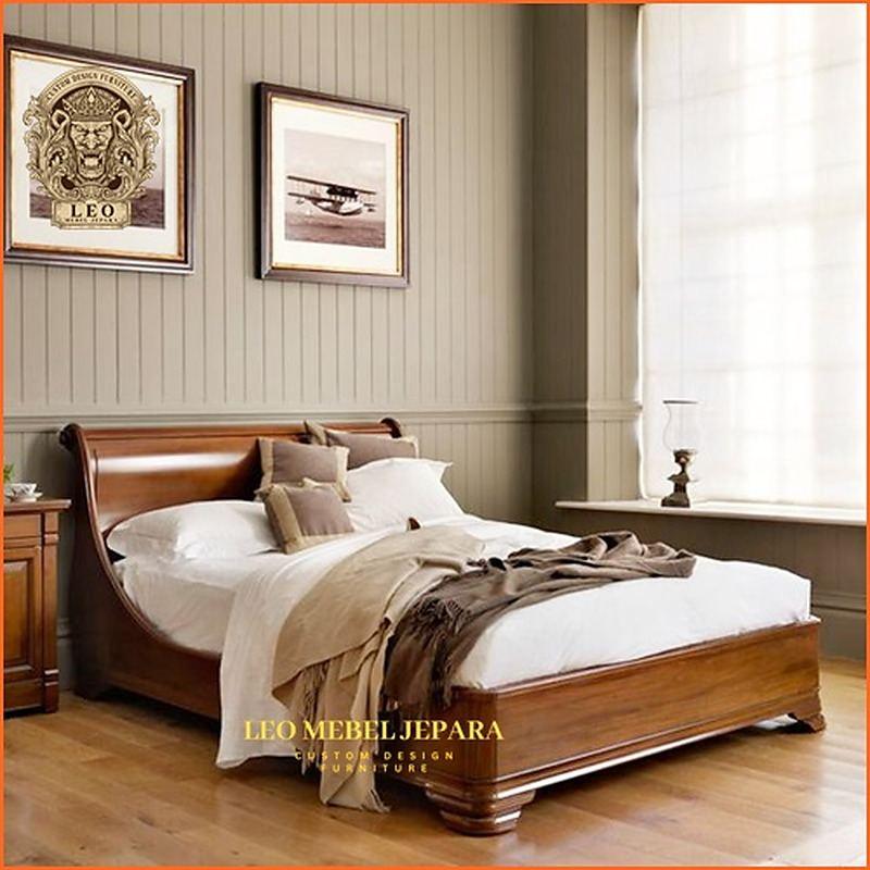 Tempat Tidur Minimalis Mewah Kayu