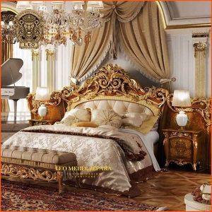 Tempat Tidur Ukir Mewah Kayu