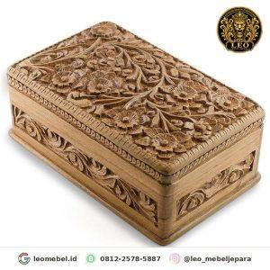 Kotak perhiasan ukir kayu natural tutup datar motif bunga