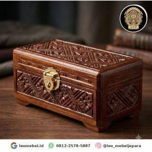 Tempat Perhiasan Ukir Kayu Jati