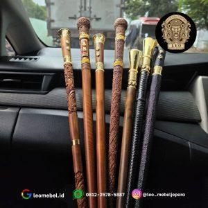 Tongkat komando kepemimpinan kayu stigi
